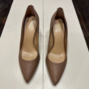 Michael Kors MK-Flex Mid Pump - 8.5